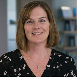 Kim Hazen Headshot